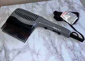Red by Kiss 1875 Ceramic Ionic Styler Blow Dryer with Detangler Pik